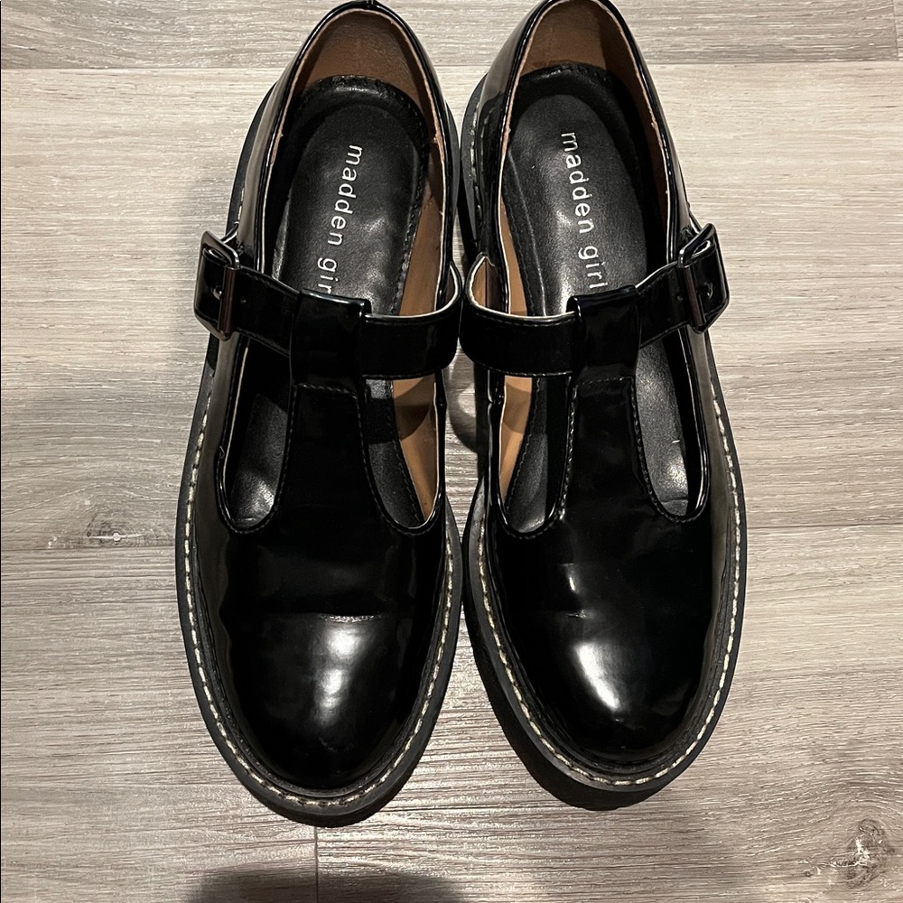 Madden Girl Black Mary Jane Lug Loafers-GUC
